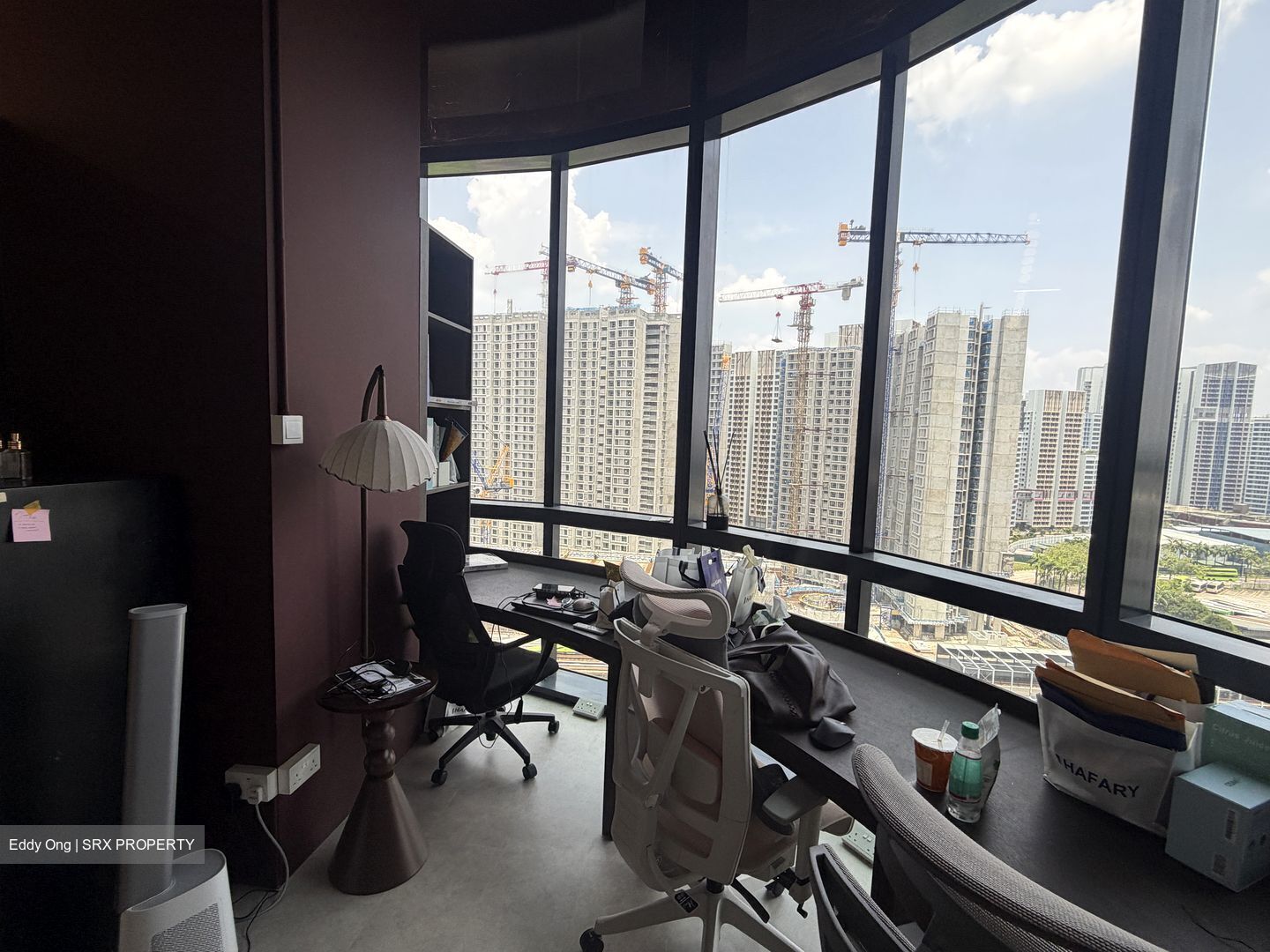Woods Square (D25), Office #632392921